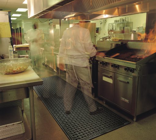 Comfort Flow in use commercial kitchen 1 scaled